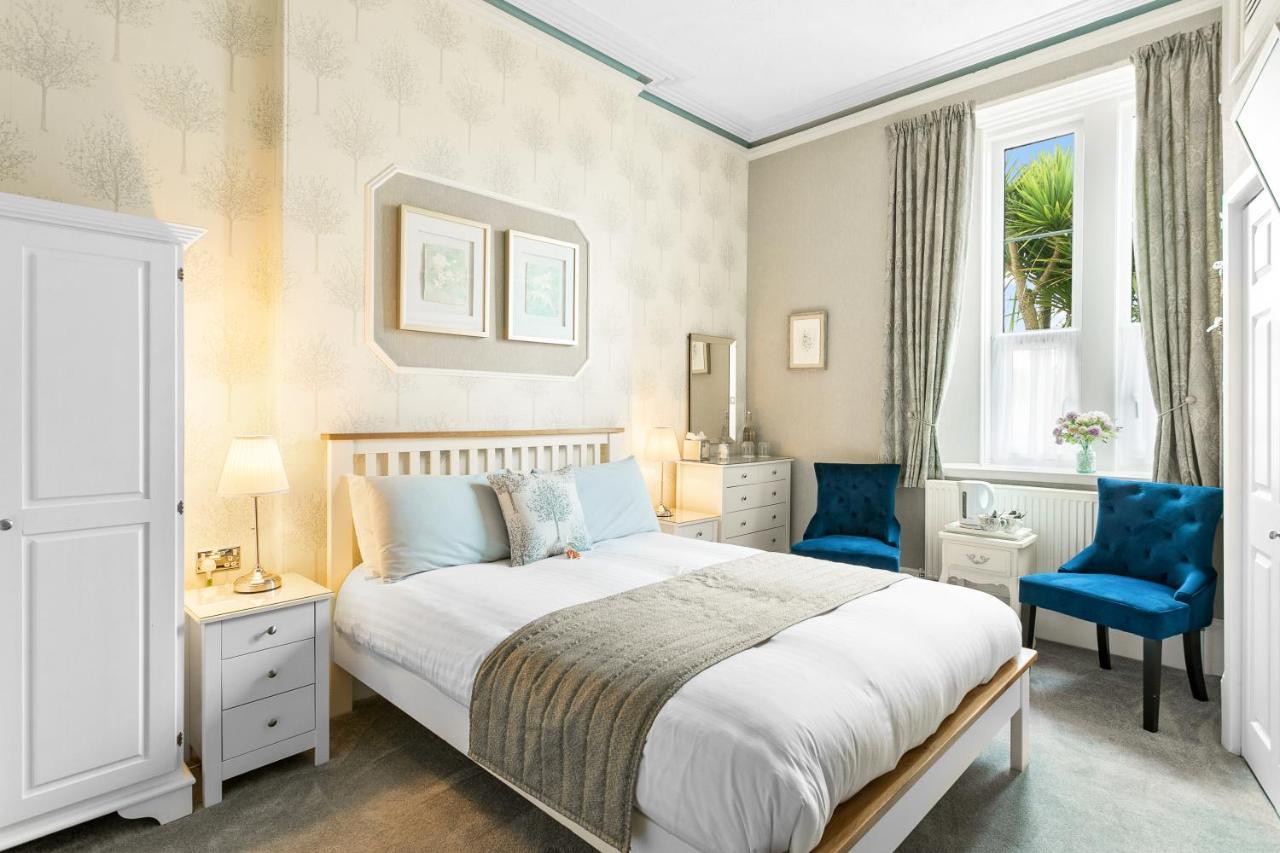 Kings Lodge Торки Екстериор снимка
